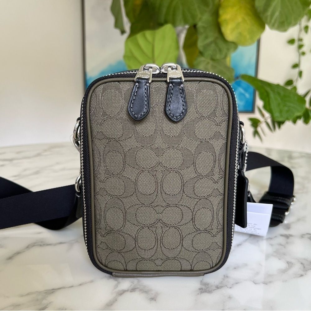 NWT Coach Stanton Crossbody Bag in Signature Jacquard Olive Drab Utility Green - Picture 2 of 14